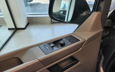 Volkswagen Caravelle T6 рестайлинг, 2020 год, 3 600 000 рублей, 16 фотография