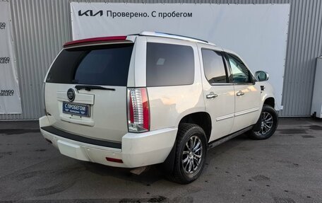 Cadillac Escalade III, 2007 год, 1 270 000 рублей, 2 фотография