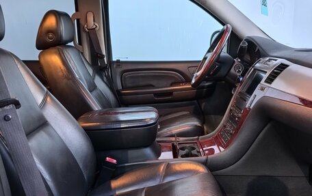 Cadillac Escalade III, 2007 год, 1 270 000 рублей, 25 фотография