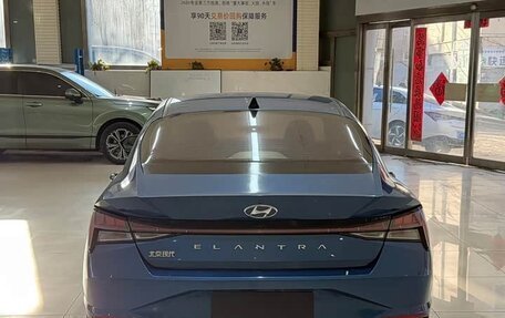 Hyundai Elantra, 2022 год, 1 690 548 рублей, 5 фотография