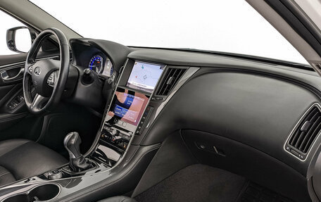 Infiniti Q50 I рестайлинг, 2017 год, 2 100 000 рублей, 13 фотография