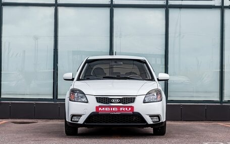 KIA Rio II, 2009 год, 550 000 рублей, 3 фотография