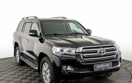 Toyota Land Cruiser 200, 2020 год, 8 800 000 рублей, 3 фотография