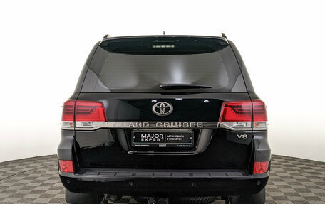 Toyota Land Cruiser 200, 2020 год, 8 800 000 рублей, 6 фотография