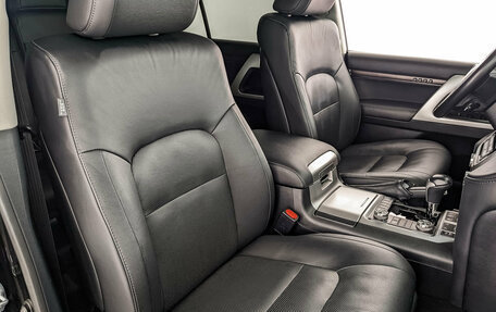 Toyota Land Cruiser 200, 2020 год, 8 800 000 рублей, 24 фотография