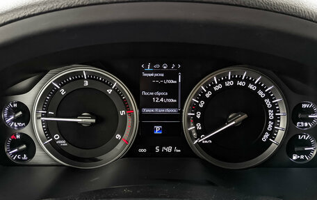 Toyota Land Cruiser 200, 2020 год, 8 800 000 рублей, 16 фотография