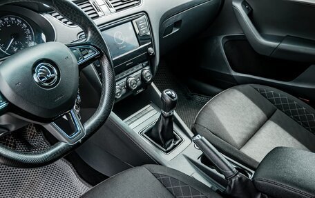 Skoda Octavia, 2017 год, 1 700 000 рублей, 19 фотография