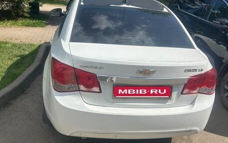 Chevrolet Cruze II, 2012 год, 500 000 рублей, 3 фотография