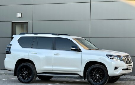 Toyota Land Cruiser Prado 150 рестайлинг 2, 2019 год, 5 199 000 рублей, 13 фотография