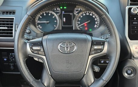 Toyota Land Cruiser Prado 150 рестайлинг 2, 2019 год, 5 199 000 рублей, 34 фотография