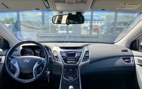 Hyundai Elantra V, 2014 год, 1 299 000 рублей, 11 фотография