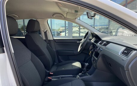 Skoda Rapid I, 2017 год, 1 159 000 рублей, 18 фотография