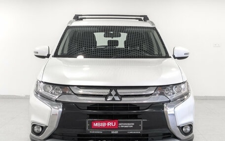 Mitsubishi Outlander III рестайлинг 3, 2018 год, 1 750 000 рублей, 2 фотография