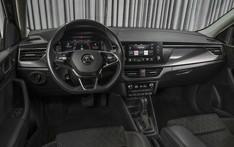 Skoda Rapid II, 2022 год, 2 132 000 рублей, 6 фотография