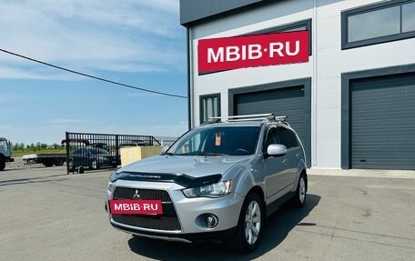 Mitsubishi Outlander III рестайлинг 3, 2010 год, 1 379 000 рублей, 2 фотография