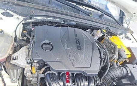 KIA K5, 2021 год, 2 300 000 рублей, 13 фотография