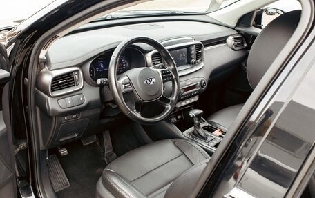 KIA Sorento III Prime рестайлинг, 2019 год, 2 015 000 рублей, 13 фотография