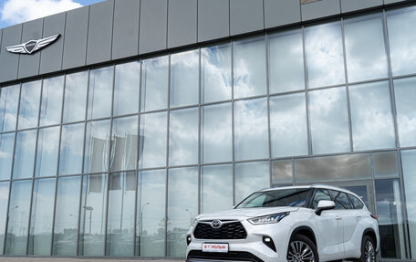 Toyota Highlander, 2025 год, 5 640 000 рублей, 10 фотография