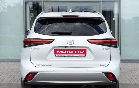 Toyota Highlander, 2025 год, 5 640 000 рублей, 7 фотография