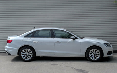 Audi A4, 2021 год, 3 650 000 рублей, 4 фотография