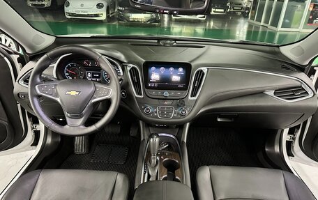 Chevrolet Malibu IX, 2019 год, 1 573 000 рублей, 6 фотография