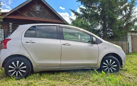 Toyota Vitz, 2005 год, 299 999 рублей, 11 фотография
