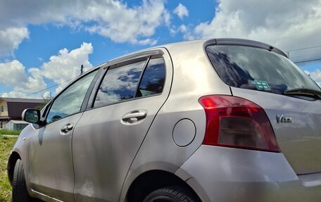Toyota Vitz, 2005 год, 299 999 рублей, 20 фотография