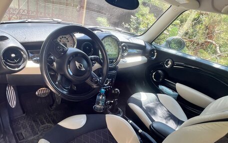 MINI Hatch, 2012 год, 1 300 000 рублей, 4 фотография