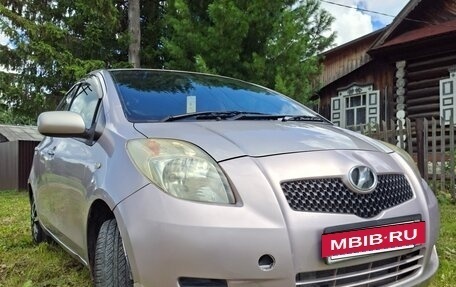 Toyota Vitz, 2005 год, 299 999 рублей, 16 фотография