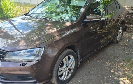 Volkswagen Jetta VI, 2016 год, 1 330 000 рублей, 3 фотография