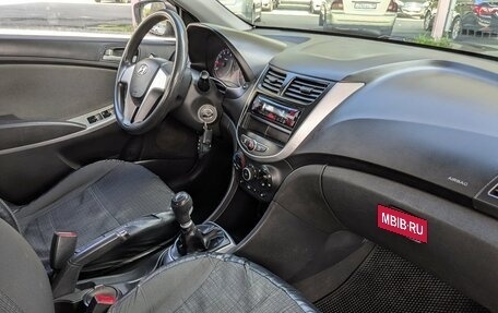 Hyundai Solaris II рестайлинг, 2011 год, 648 900 рублей, 12 фотография