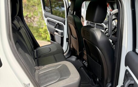Land Rover Defender II, 2020 год, 4 100 000 рублей, 23 фотография