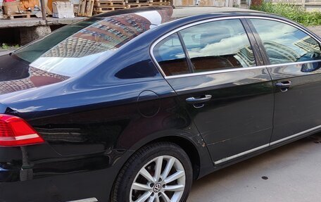 Volkswagen Passat B7, 2011 год, 850 000 рублей, 13 фотография