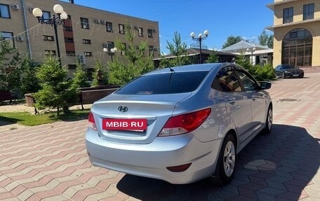 Hyundai Solaris II рестайлинг, 2012 год, 599 999 рублей, 13 фотография