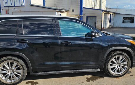 Toyota Highlander III, 2014 год, 3 500 000 рублей, 8 фотография