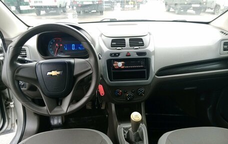 Chevrolet Cobalt II, 2013 год, 590 000 рублей, 5 фотография