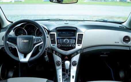 Chevrolet Cruze II, 2012 год, 649 000 рублей, 8 фотография