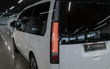 Hyundai Staria, 2021 год, 5 280 000 рублей, 31 фотография