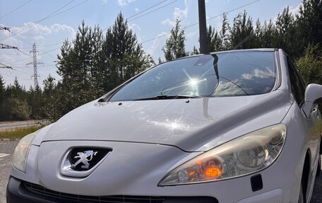 Peugeot 308 II, 2010 год, 550 000 рублей, 2 фотография