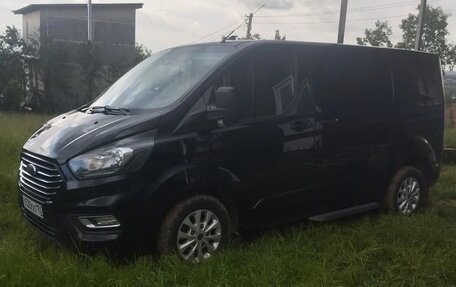 Ford Tourneo Custom I рестайлинг, 2018 год, 2 900 000 рублей, 2 фотография