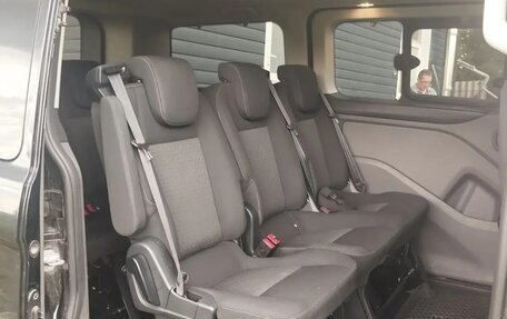 Ford Tourneo Custom I рестайлинг, 2018 год, 2 900 000 рублей, 8 фотография