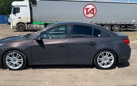 Chevrolet Cruze II, 2014 год, 680 000 рублей, 4 фотография
