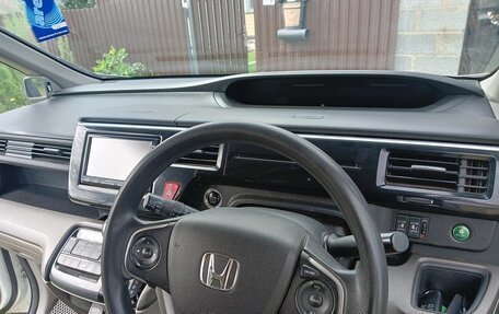 Honda Stepwgn IV, 2016 год, 1 410 000 рублей, 9 фотография