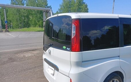 Honda Stepwgn IV, 2016 год, 1 410 000 рублей, 14 фотография