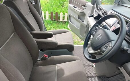 Honda Stepwgn IV, 2016 год, 1 410 000 рублей, 7 фотография