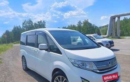 Honda Stepwgn IV, 2016 год, 1 410 000 рублей, 3 фотография