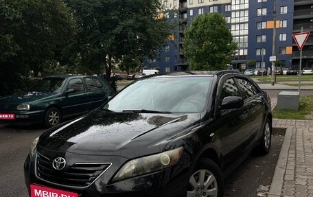 Toyota Camry, 2006 год, 800 000 рублей, 1 фотография