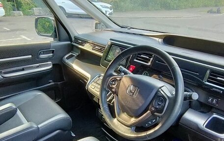 Honda Stepwgn IV, 2018 год, 7 фотография