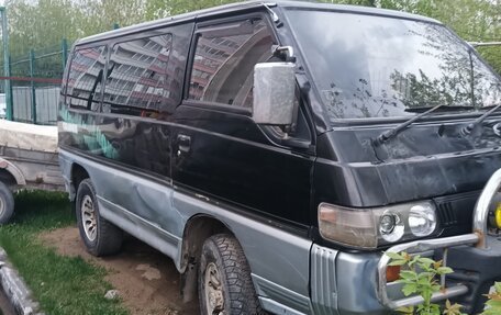 Mitsubishi Delica III, 1992 год, 390 000 рублей, 1 фотография
