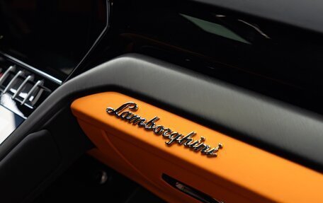 Lamborghini Urus I, 2022 год, 25 800 000 рублей, 14 фотография